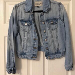 Ashley Vintage Charm Light Wash Denim Jacket Size Small